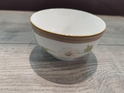 LITTLE DAISY NATURAL FORMED 5" BOWLS 10/PK 80/CS